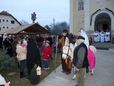 2008-2009. templomi események 1585.