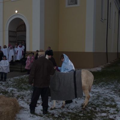 2011. Karácsony galéria megtekintése