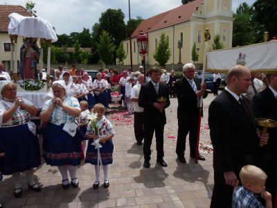 2012. Úrnapja Vácrátóton. 871.