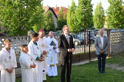 2017. május 19. Szentháromság szobor szentelés 2370.