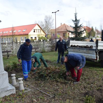 2017. Templom takarítása