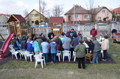 2018. Tavaszi takarítás a templomban 2515.